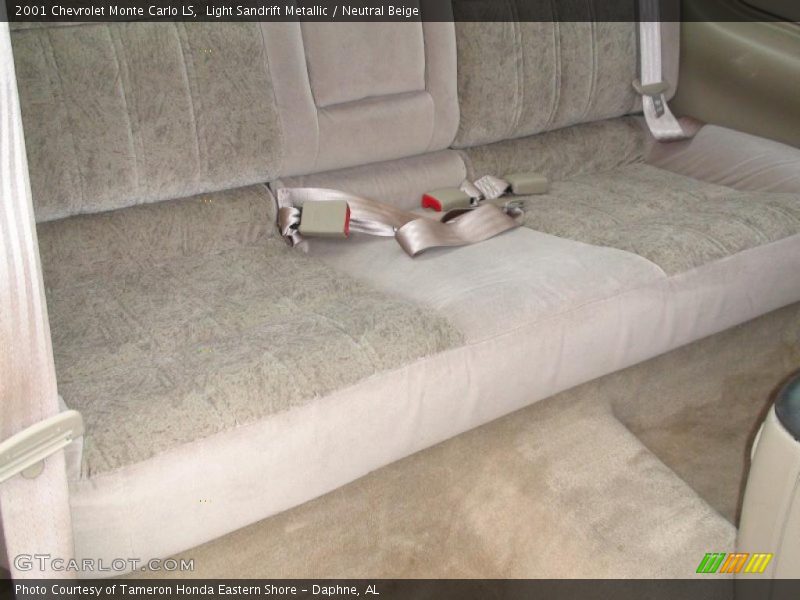Light Sandrift Metallic / Neutral Beige 2001 Chevrolet Monte Carlo LS