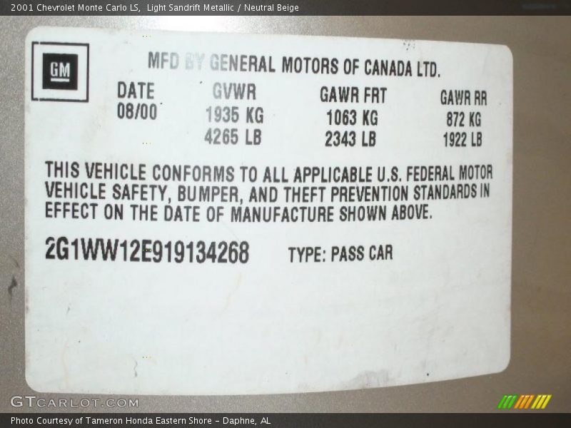 Light Sandrift Metallic / Neutral Beige 2001 Chevrolet Monte Carlo LS