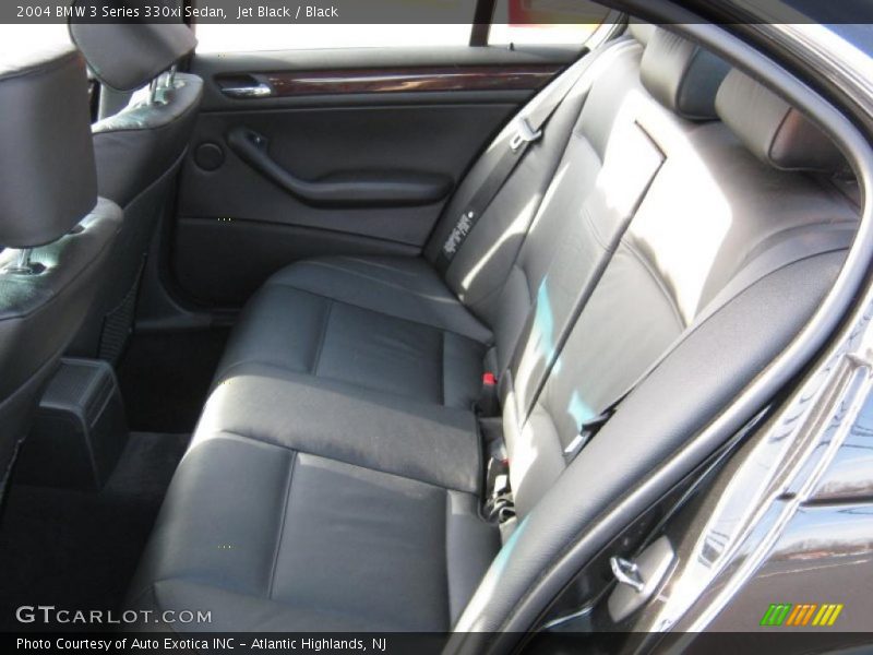 Jet Black / Black 2004 BMW 3 Series 330xi Sedan
