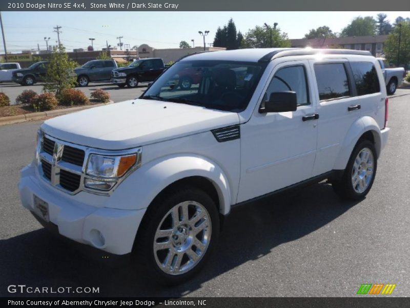 Stone White / Dark Slate Gray 2010 Dodge Nitro SE 4x4