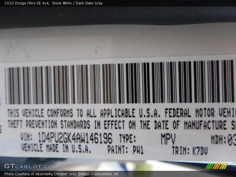 Stone White / Dark Slate Gray 2010 Dodge Nitro SE 4x4