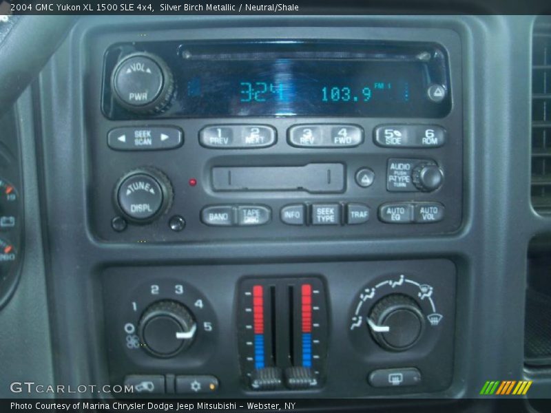 Silver Birch Metallic / Neutral/Shale 2004 GMC Yukon XL 1500 SLE 4x4