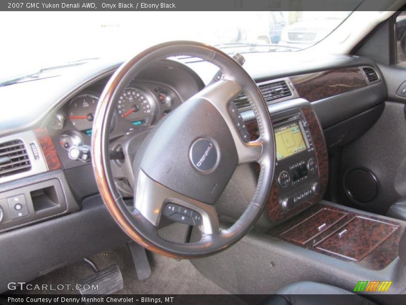 Onyx Black / Ebony Black 2007 GMC Yukon Denali AWD