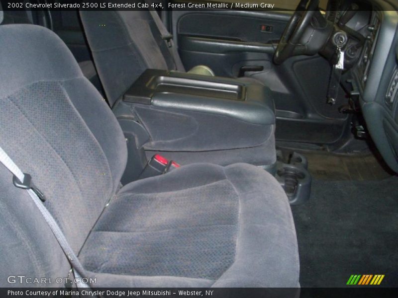 Forest Green Metallic / Medium Gray 2002 Chevrolet Silverado 2500 LS Extended Cab 4x4