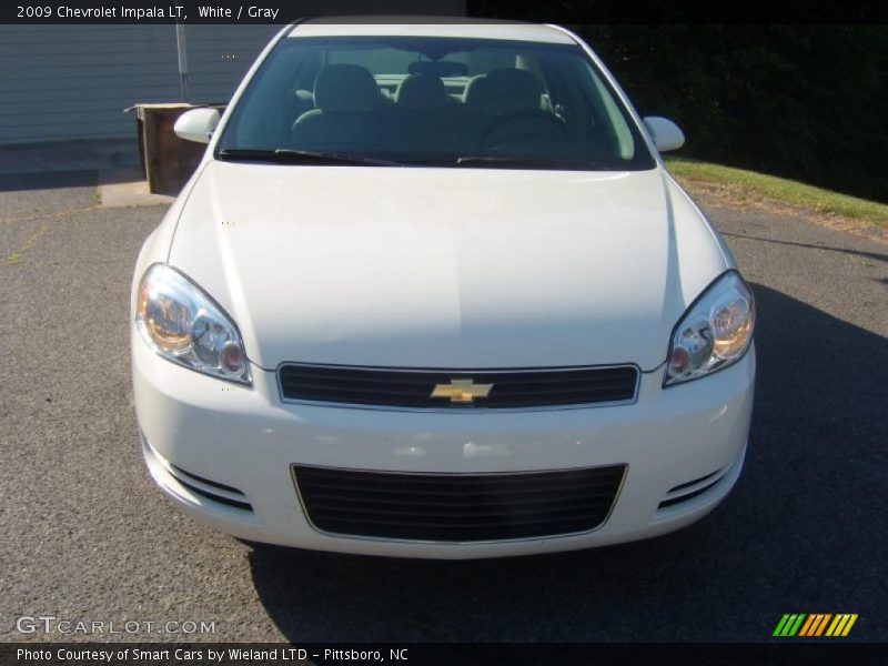 White / Gray 2009 Chevrolet Impala LT