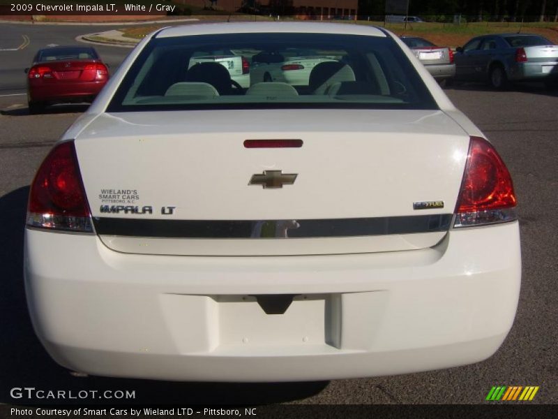 White / Gray 2009 Chevrolet Impala LT
