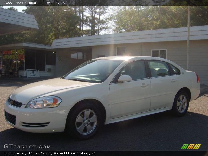 White / Gray 2009 Chevrolet Impala LT