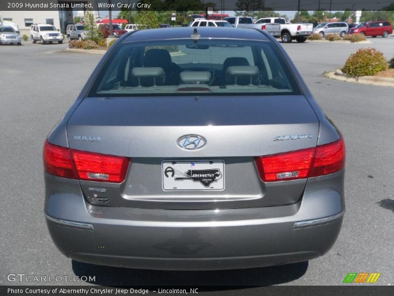 Willow Gray / Gray 2009 Hyundai Sonata Limited