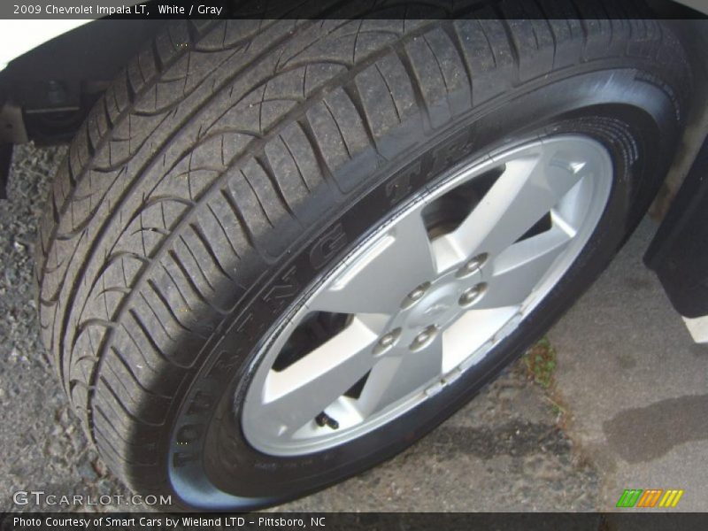 White / Gray 2009 Chevrolet Impala LT