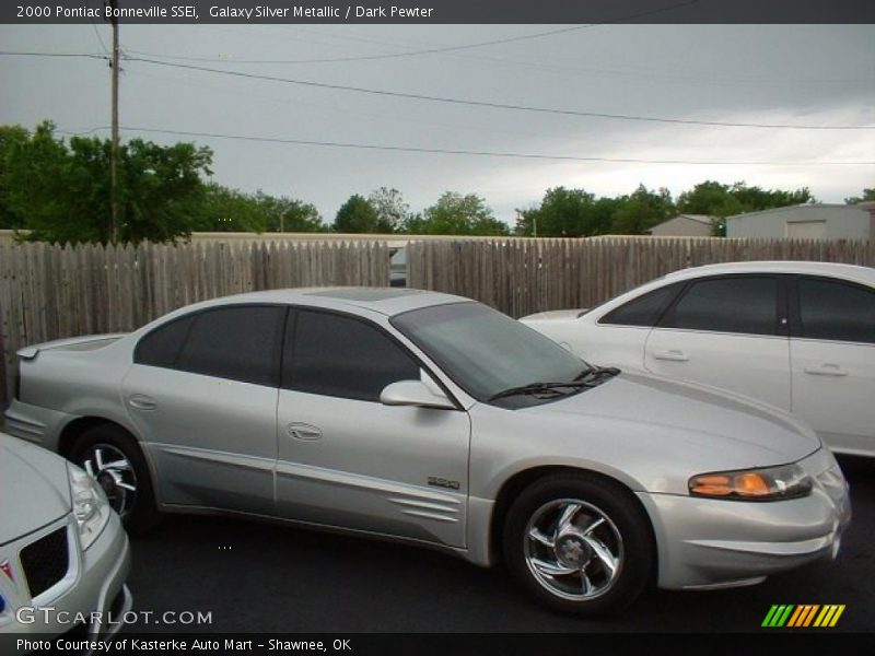 Galaxy Silver Metallic / Dark Pewter 2000 Pontiac Bonneville SSEi
