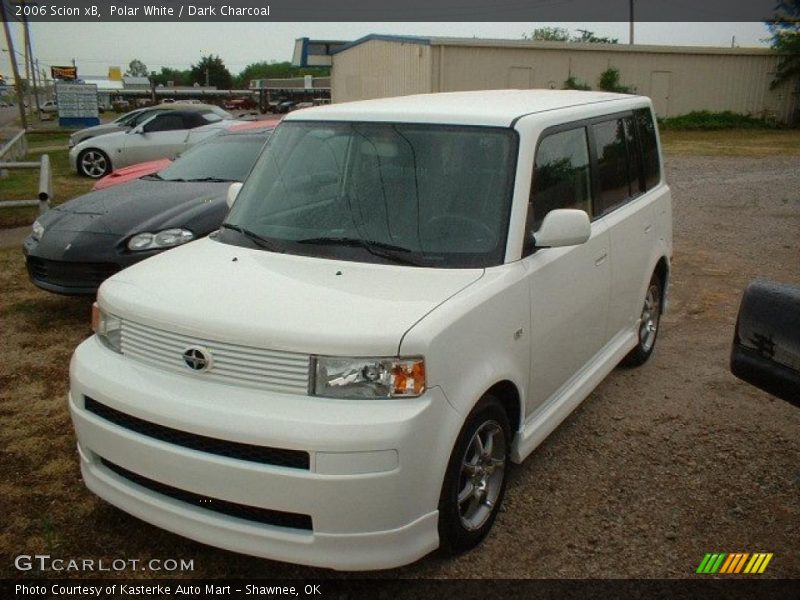 Polar White / Dark Charcoal 2006 Scion xB