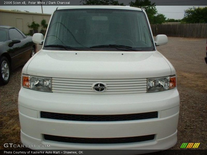 Polar White / Dark Charcoal 2006 Scion xB