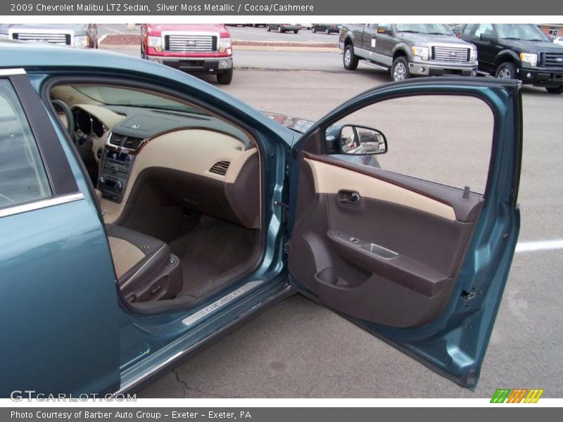 Silver Moss Metallic / Cocoa/Cashmere 2009 Chevrolet Malibu LTZ Sedan
