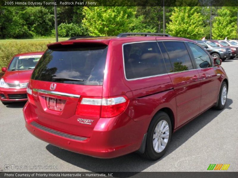 Redrock Pearl / Ivory 2005 Honda Odyssey Touring