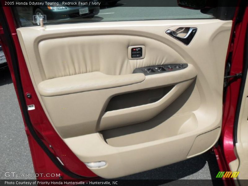 Redrock Pearl / Ivory 2005 Honda Odyssey Touring