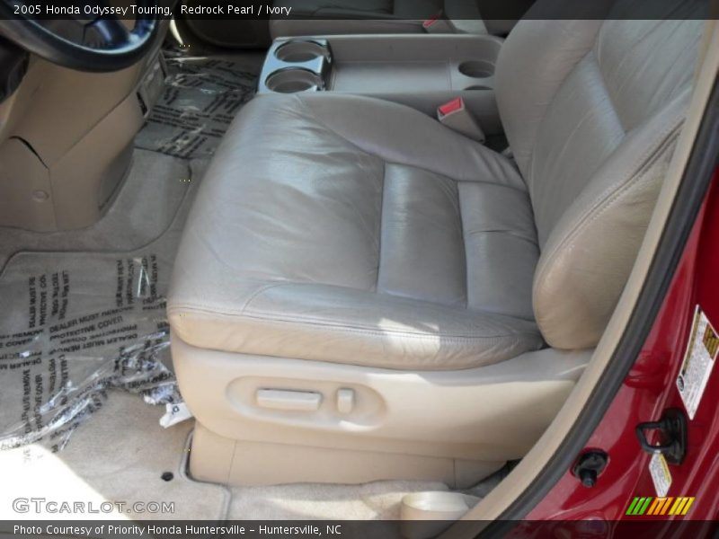 Redrock Pearl / Ivory 2005 Honda Odyssey Touring