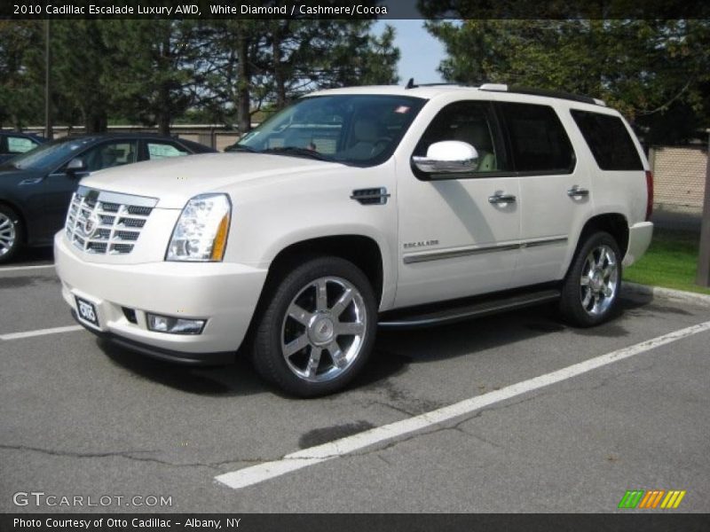 White Diamond / Cashmere/Cocoa 2010 Cadillac Escalade Luxury AWD