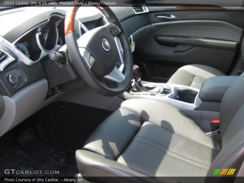 Radiant Silver / Ebony/Titanium 2010 Cadillac SRX 4 V6 AWD