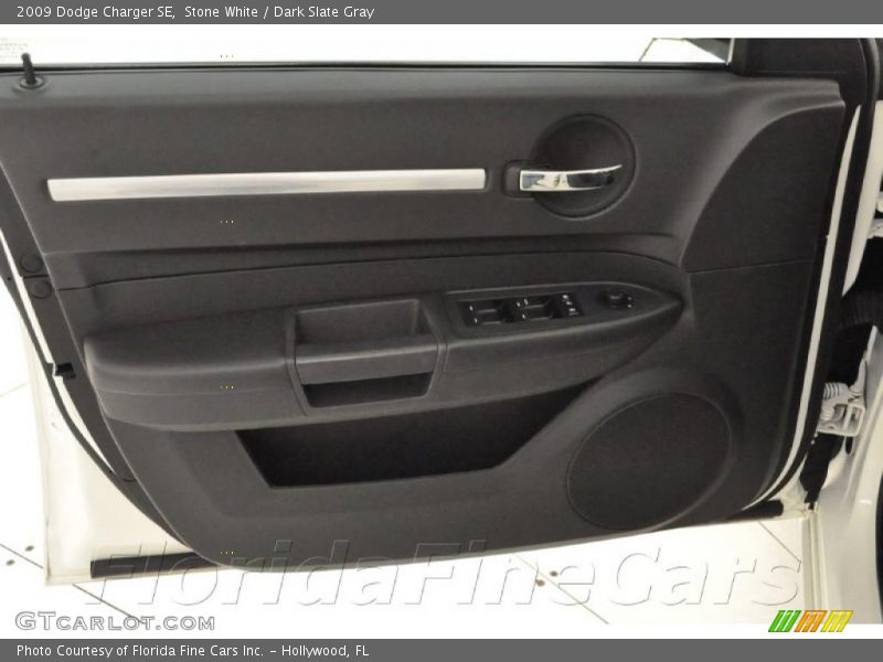 Stone White / Dark Slate Gray 2009 Dodge Charger SE