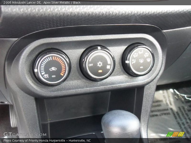 Apex Silver Metallic / Black 2008 Mitsubishi Lancer DE