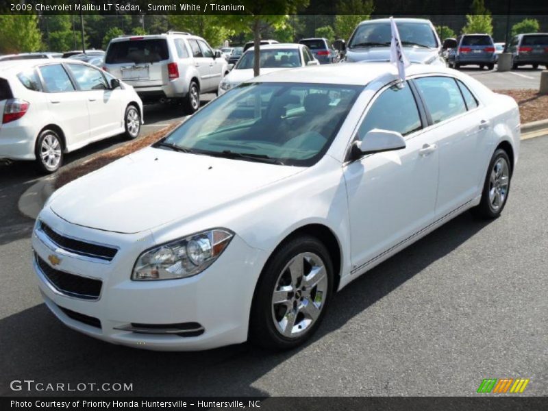 Summit White / Titanium 2009 Chevrolet Malibu LT Sedan
