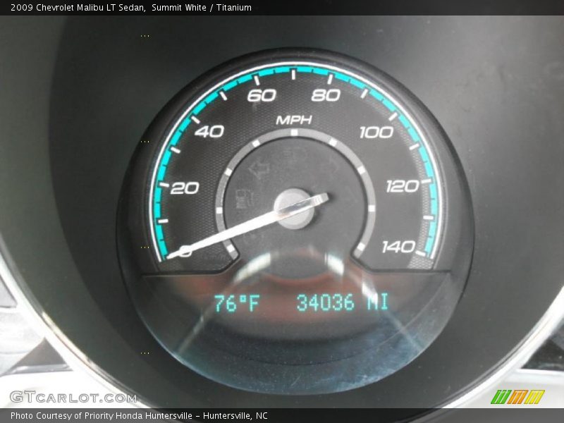 Summit White / Titanium 2009 Chevrolet Malibu LT Sedan