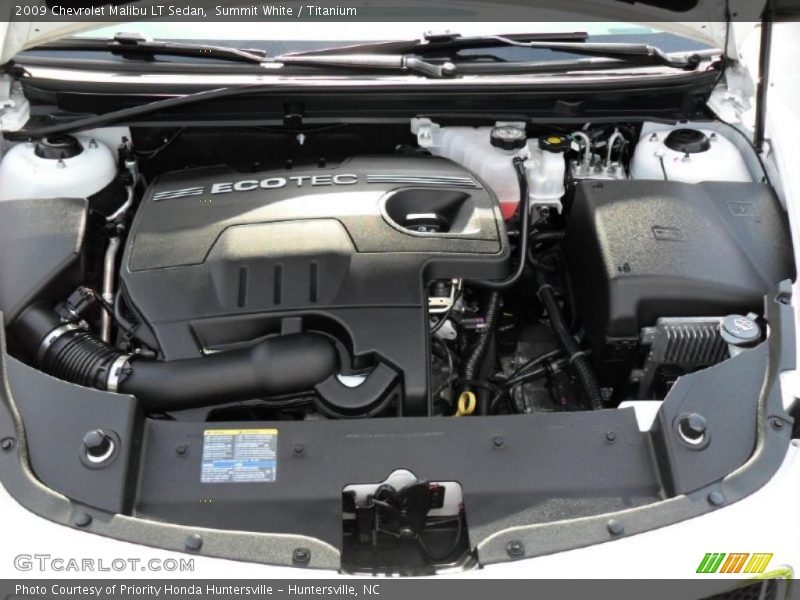 Summit White / Titanium 2009 Chevrolet Malibu LT Sedan