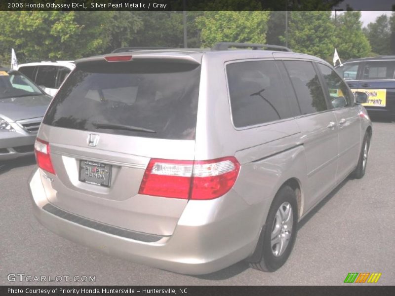 Silver Pearl Metallic / Gray 2006 Honda Odyssey EX-L