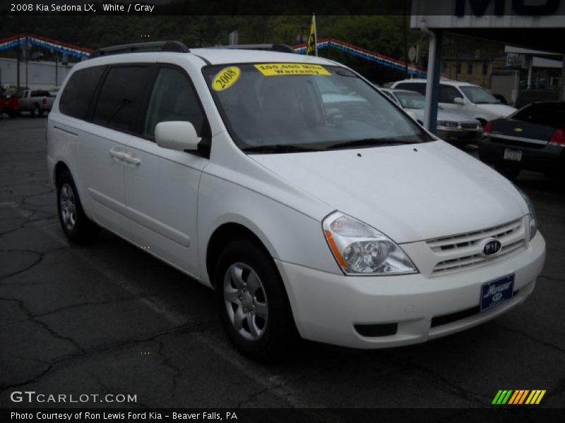 White / Gray 2008 Kia Sedona LX