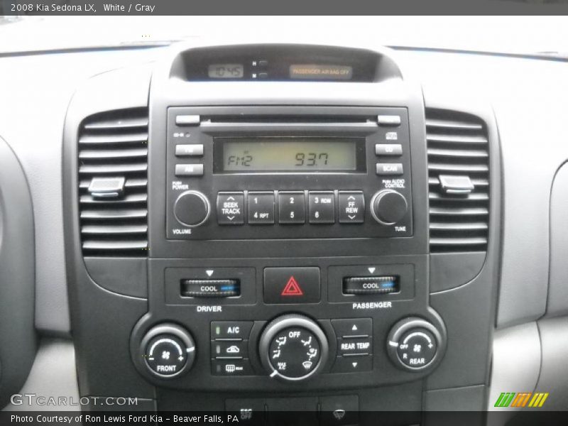 White / Gray 2008 Kia Sedona LX