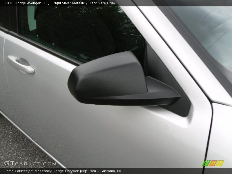 Bright Silver Metallic / Dark Slate Gray 2010 Dodge Avenger SXT