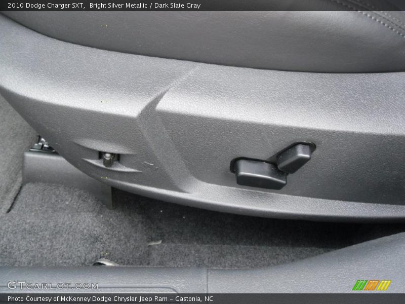 Bright Silver Metallic / Dark Slate Gray 2010 Dodge Charger SXT