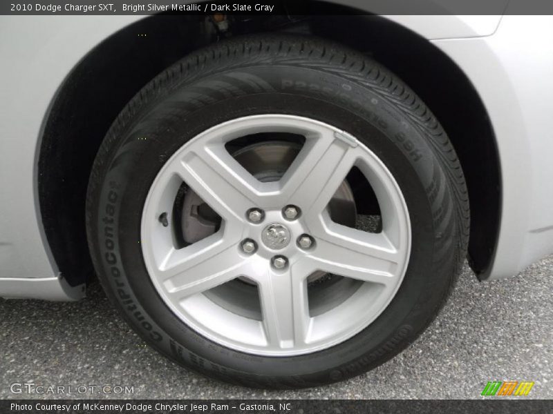Bright Silver Metallic / Dark Slate Gray 2010 Dodge Charger SXT