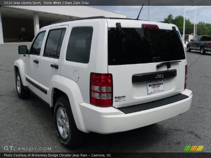 Stone White / Dark Slate Gray 2010 Jeep Liberty Sport