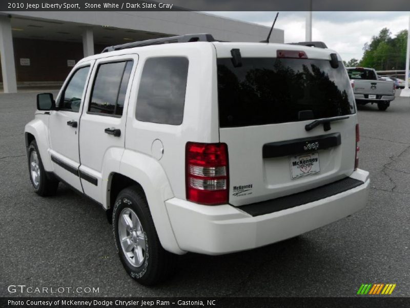 Stone White / Dark Slate Gray 2010 Jeep Liberty Sport