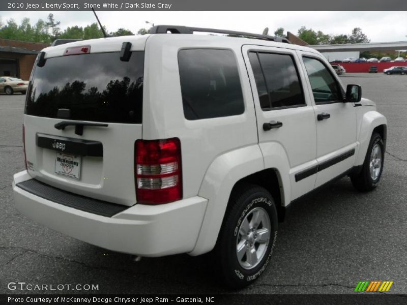 Stone White / Dark Slate Gray 2010 Jeep Liberty Sport