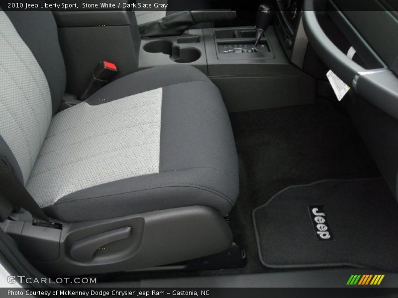 Stone White / Dark Slate Gray 2010 Jeep Liberty Sport