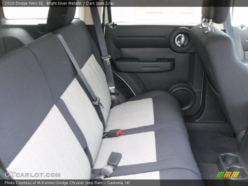 Bright Silver Metallic / Dark Slate Gray 2010 Dodge Nitro SE
