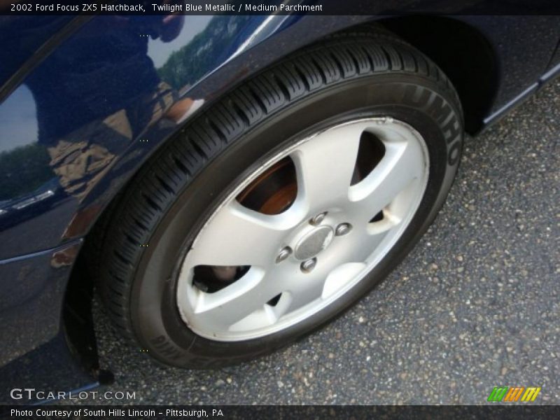 Twilight Blue Metallic / Medium Parchment 2002 Ford Focus ZX5 Hatchback