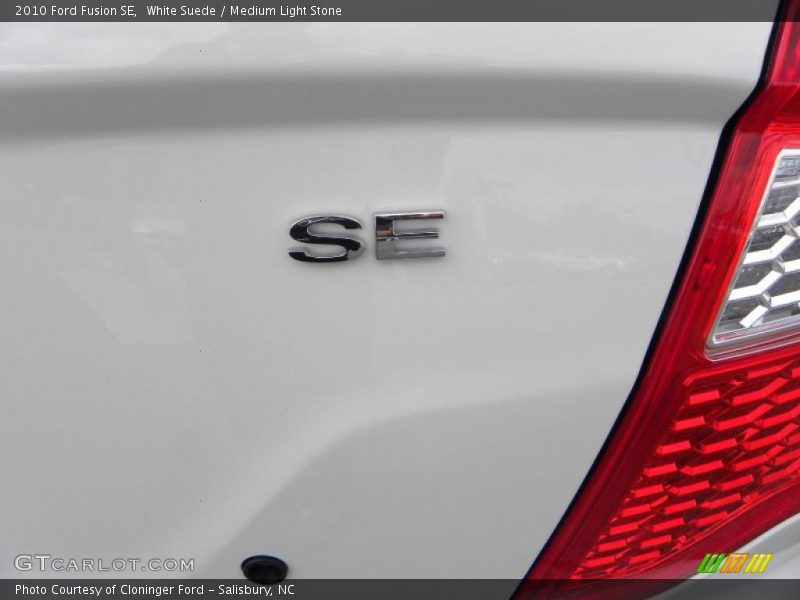 White Suede / Medium Light Stone 2010 Ford Fusion SE