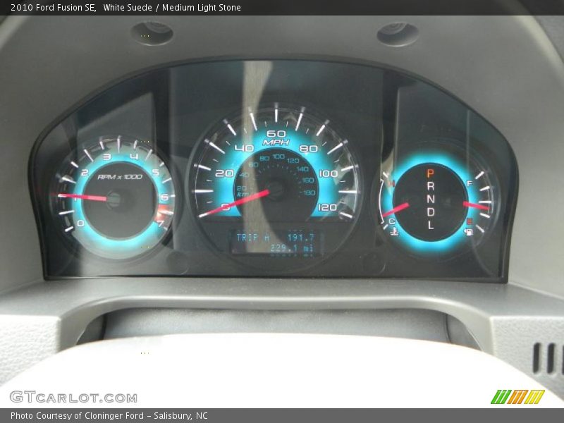 White Suede / Medium Light Stone 2010 Ford Fusion SE