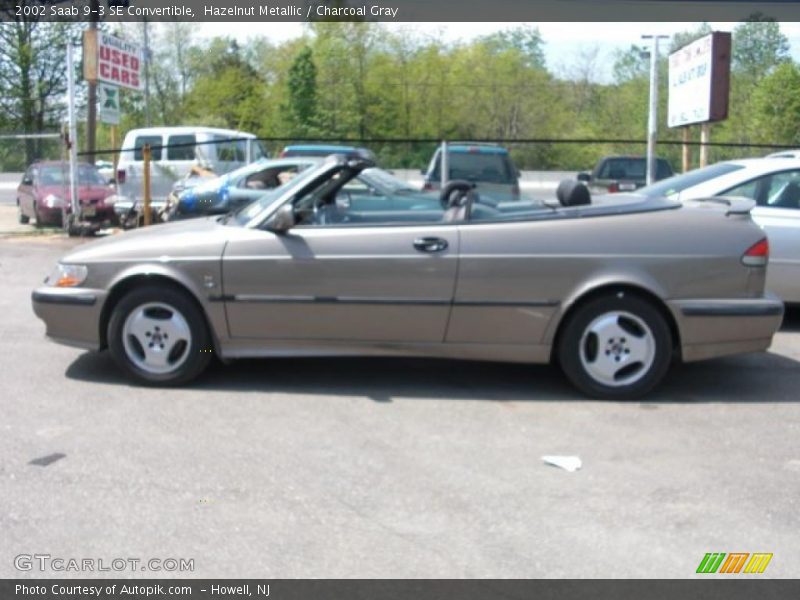 Hazelnut Metallic / Charcoal Gray 2002 Saab 9-3 SE Convertible