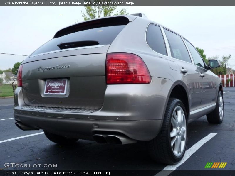 Jarama Beige Metallic / Havanna/Sand Beige 2004 Porsche Cayenne Turbo
