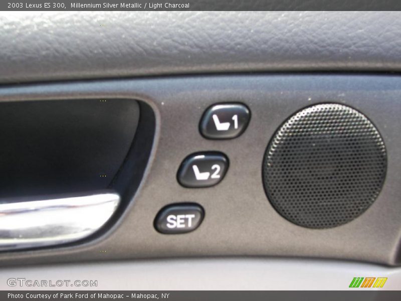 Millennium Silver Metallic / Light Charcoal 2003 Lexus ES 300