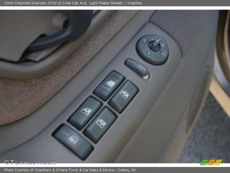 Light Pewter Metallic / Graphite 2000 Chevrolet Silverado 2500 LS Crew Cab 4x4