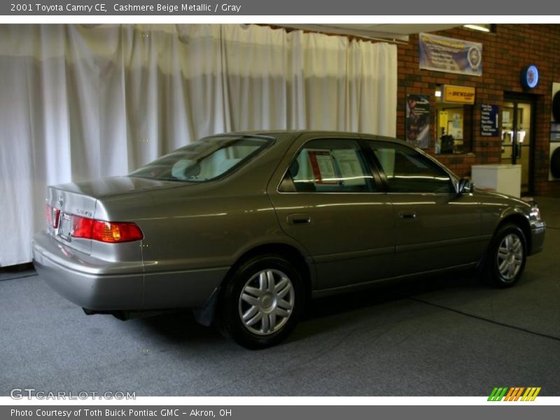 Cashmere Beige Metallic / Gray 2001 Toyota Camry CE