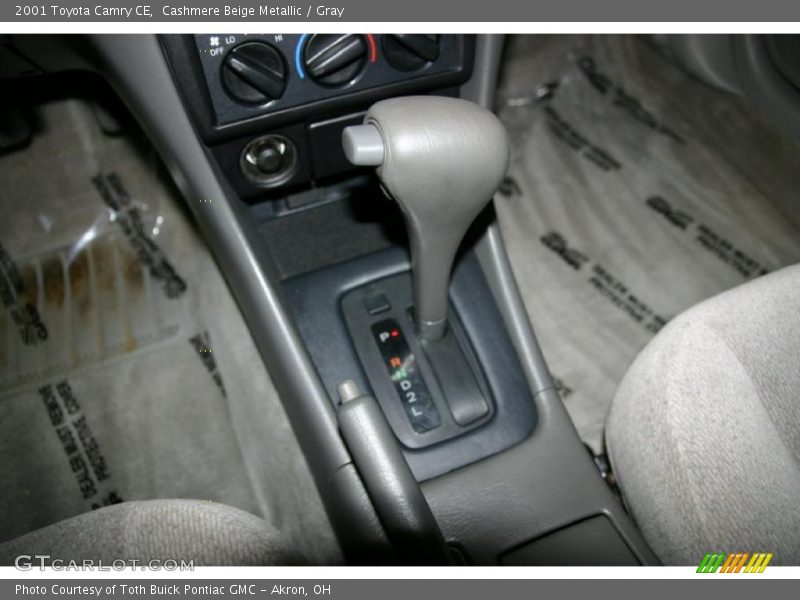 Cashmere Beige Metallic / Gray 2001 Toyota Camry CE