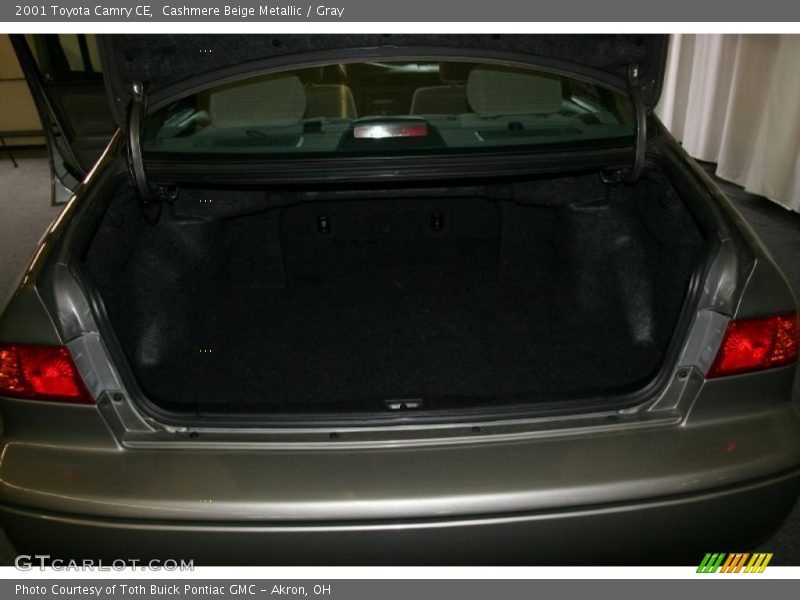 Cashmere Beige Metallic / Gray 2001 Toyota Camry CE