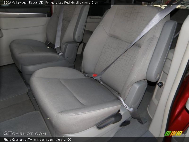 Pomegranate Red Metallic / Aero Grey 2009 Volkswagen Routan SE