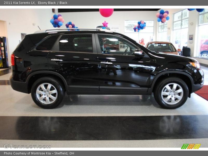 Ebony Black / Black 2011 Kia Sorento LX